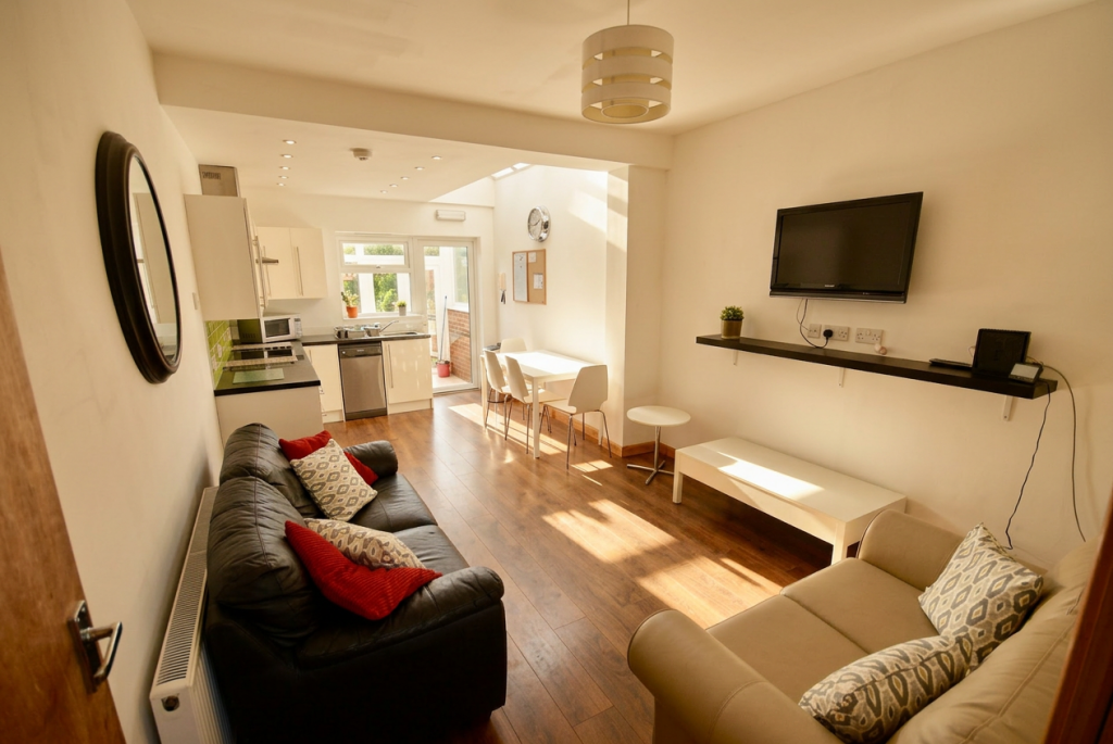 3 bed Detached for rent in Birmingham. From Purple Frog Property Ltd - Birmingham 3 bed Detached for rent in Birmingham. From Purple Frog Property Ltd - Birmingham