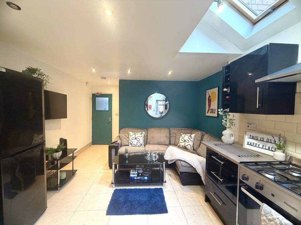 1 bed Detached for rent in Headley Heath. From Purple Frog Property Ltd - Birmingham 1 bed Detached for rent in Headley Heath. From Purple Frog Property Ltd - Birmingham