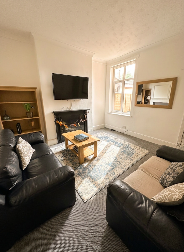 3 bed Detached for rent in Birmingham. From Purple Frog Property Ltd - Birmingham 3 bed Detached for rent in Birmingham. From Purple Frog Property Ltd - Birmingham