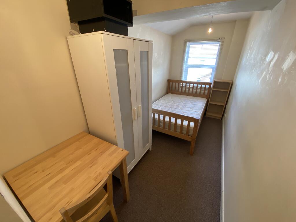 6 bed Detached for rent in Birmingham. From Purple Frog Property Ltd - Birmingham 6 bed Detached for rent in Birmingham. From Purple Frog Property Ltd - Birmingham