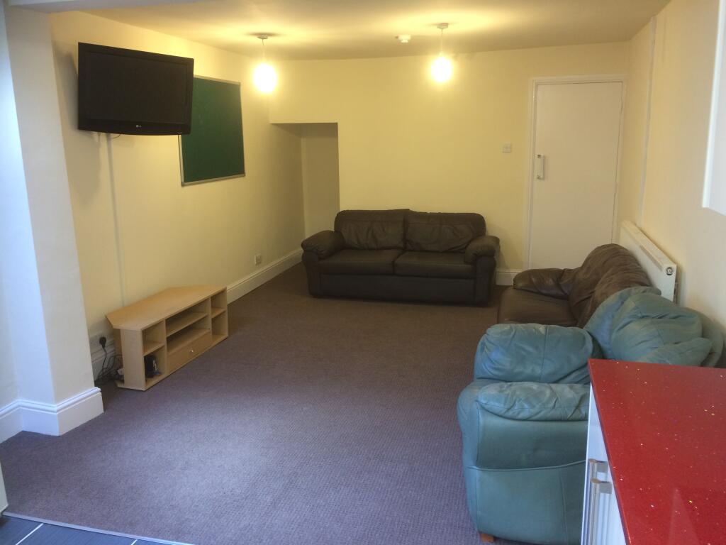 6 bed Detached for rent in Birmingham. From Purple Frog Property Ltd - Birmingham 6 bed Detached for rent in Birmingham. From Purple Frog Property Ltd - Birmingham