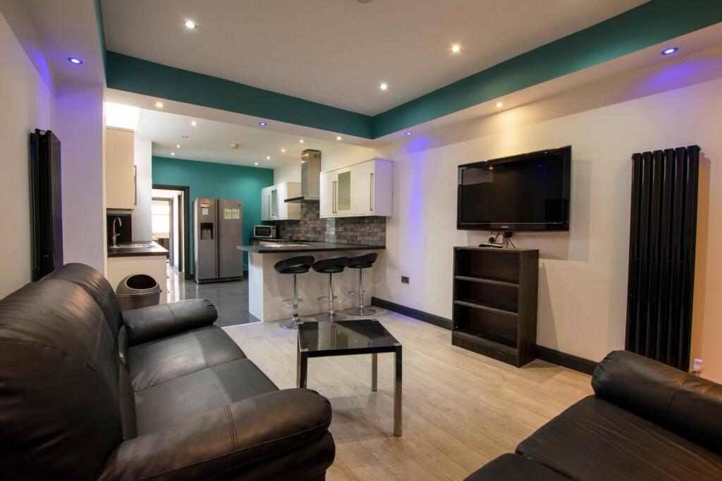 7 bed Detached for rent in Birmingham. From Purple Frog Property Ltd - Birmingham 7 bed Detached for rent in Birmingham. From Purple Frog Property Ltd - Birmingham