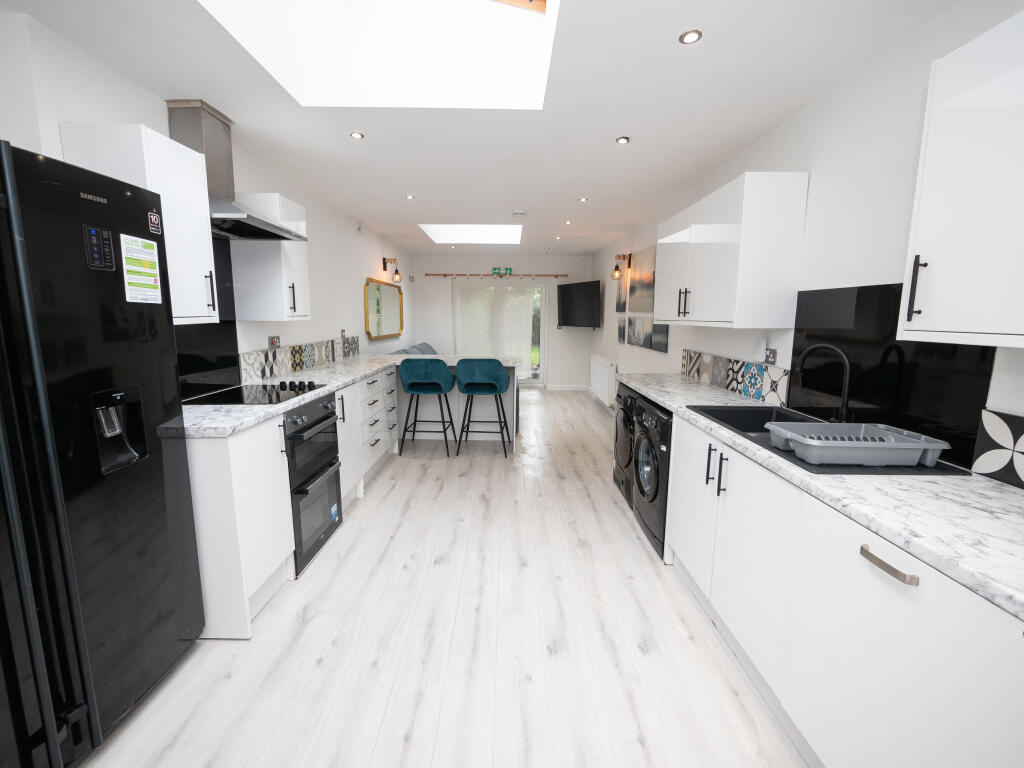 7 bed Detached for rent in Birmingham. From Purple Frog Property Ltd - Birmingham 7 bed Detached for rent in Birmingham. From Purple Frog Property Ltd - Birmingham