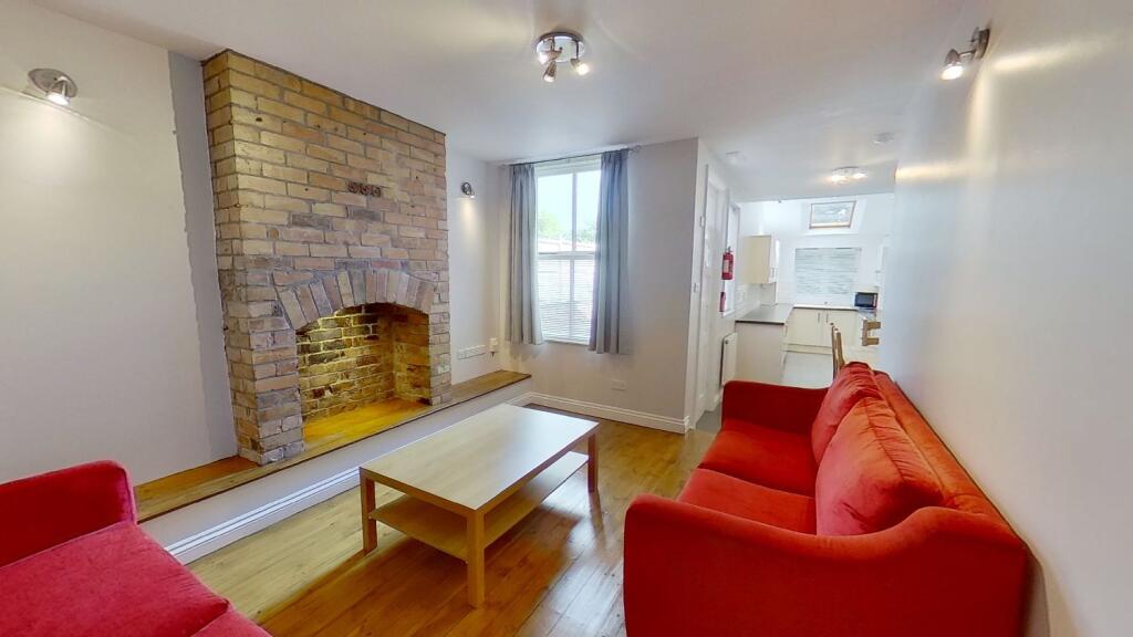 5 bed Detached for rent in Nottingham. From PURPLE FROG ASSET MANAGEMENT LIMITED - Nottingham