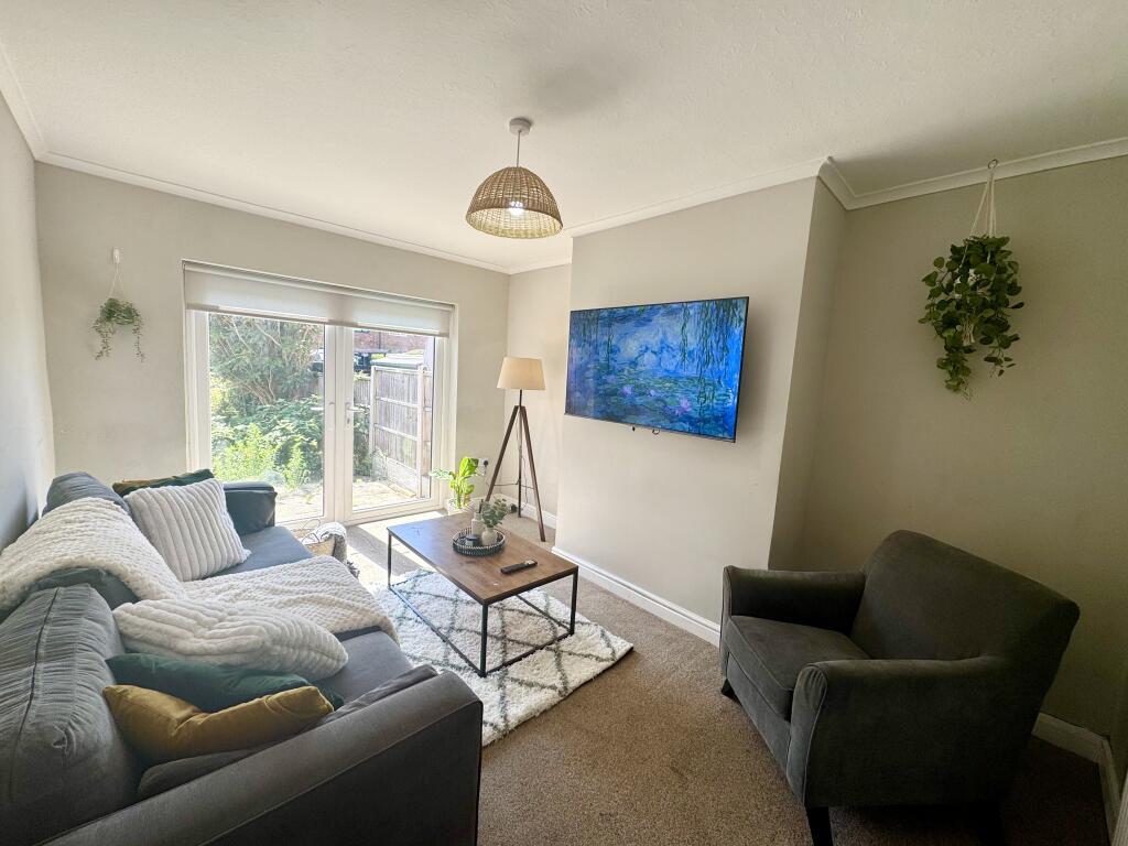 4 bed Detached for rent in Beeston. From PURPLE FROG ASSET MANAGEMENT LIMITED - Nottingham 4 bed Detached for rent in Beeston. From PURPLE FROG ASSET MANAGEMENT LIMITED - Nottingham