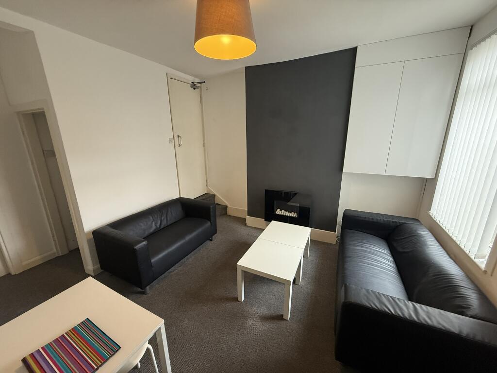 4 bed Detached for rent in Strelley. From PURPLE FROG ASSET MANAGEMENT LIMITED - Nottingham 4 bed Detached for rent in Strelley. From PURPLE FROG ASSET MANAGEMENT LIMITED - Nottingham