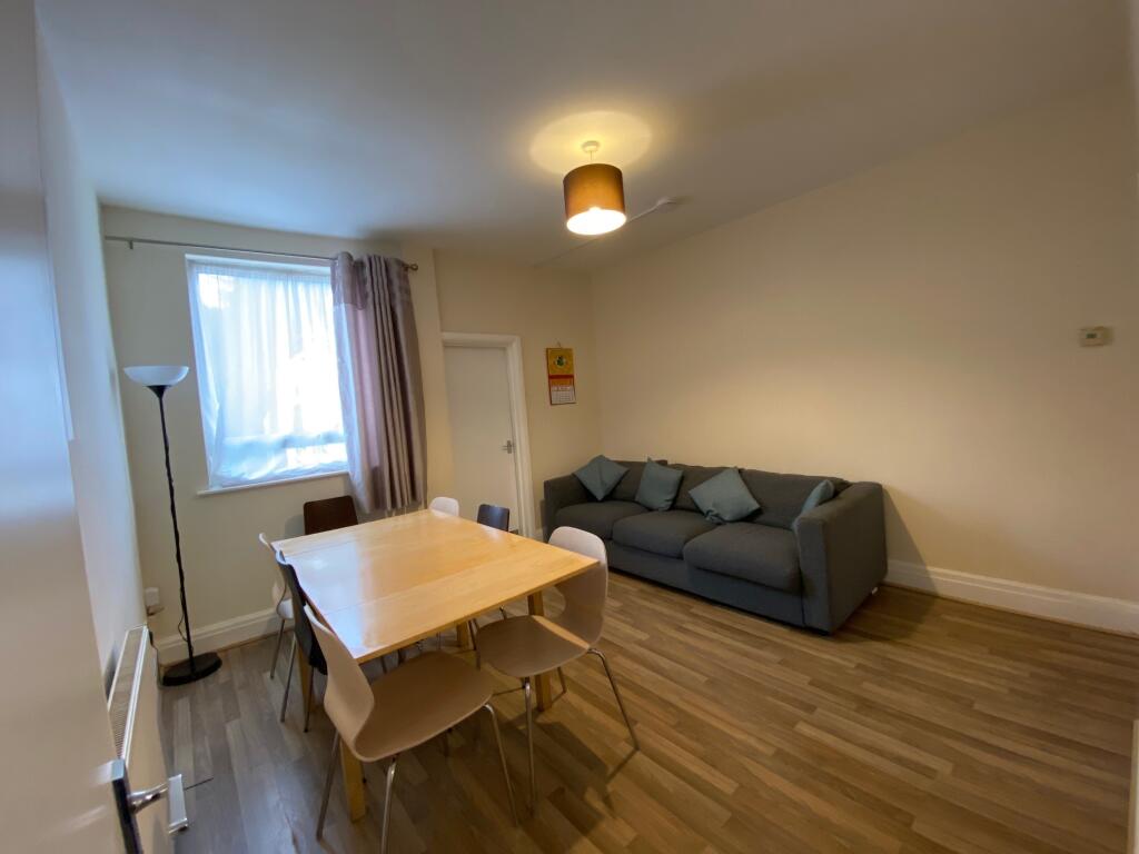 5 bed Detached for rent in Wilford. From PURPLE FROG ASSET MANAGEMENT LIMITED - Nottingham