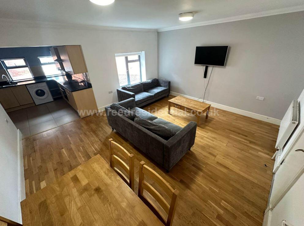 6 bed 1st Floor Flat for rent in Nottingham. From PURPLE FROG ASSET MANAGEMENT LIMITED - Nottingham 6 bed 1st Floor Flat for rent in Nottingham. From PURPLE FROG ASSET MANAGEMENT LIMITED - Nottingham