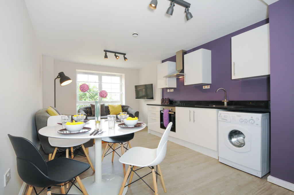 4 bed 1st Floor Flat for rent in Nottingham. From PURPLE FROG ASSET MANAGEMENT LIMITED - Nottingham