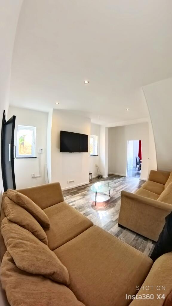4 bed Detached for rent in Strelley. From PURPLE FROG ASSET MANAGEMENT LIMITED - Nottingham
