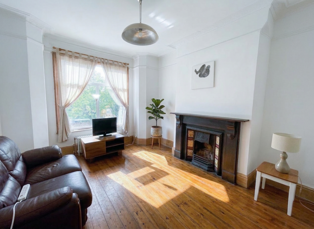 5 bed Detached for rent in Nottingham. From PURPLE FROG ASSET MANAGEMENT LIMITED - Nottingham