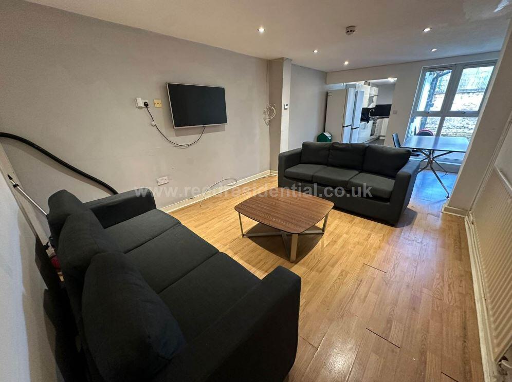 5 bed Detached for rent in Nottingham. From PURPLE FROG ASSET MANAGEMENT LIMITED - Nottingham 5 bed Detached for rent in Nottingham. From PURPLE FROG ASSET MANAGEMENT LIMITED - Nottingham