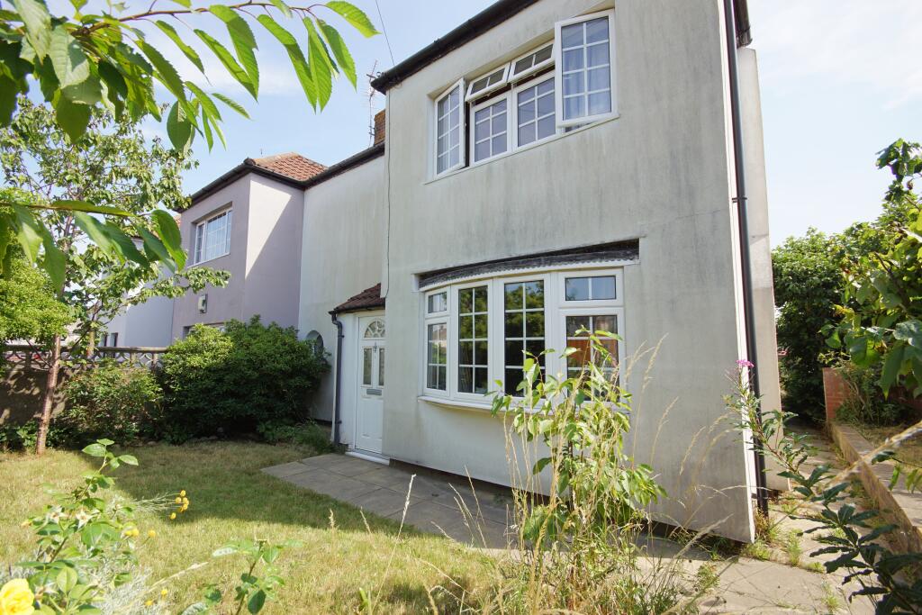 4 bed Semi Detached for rent in Filton. From PJ Reynolds - Bristol 4 bed Semi Detached for rent in Filton. From PJ Reynolds - Bristol
