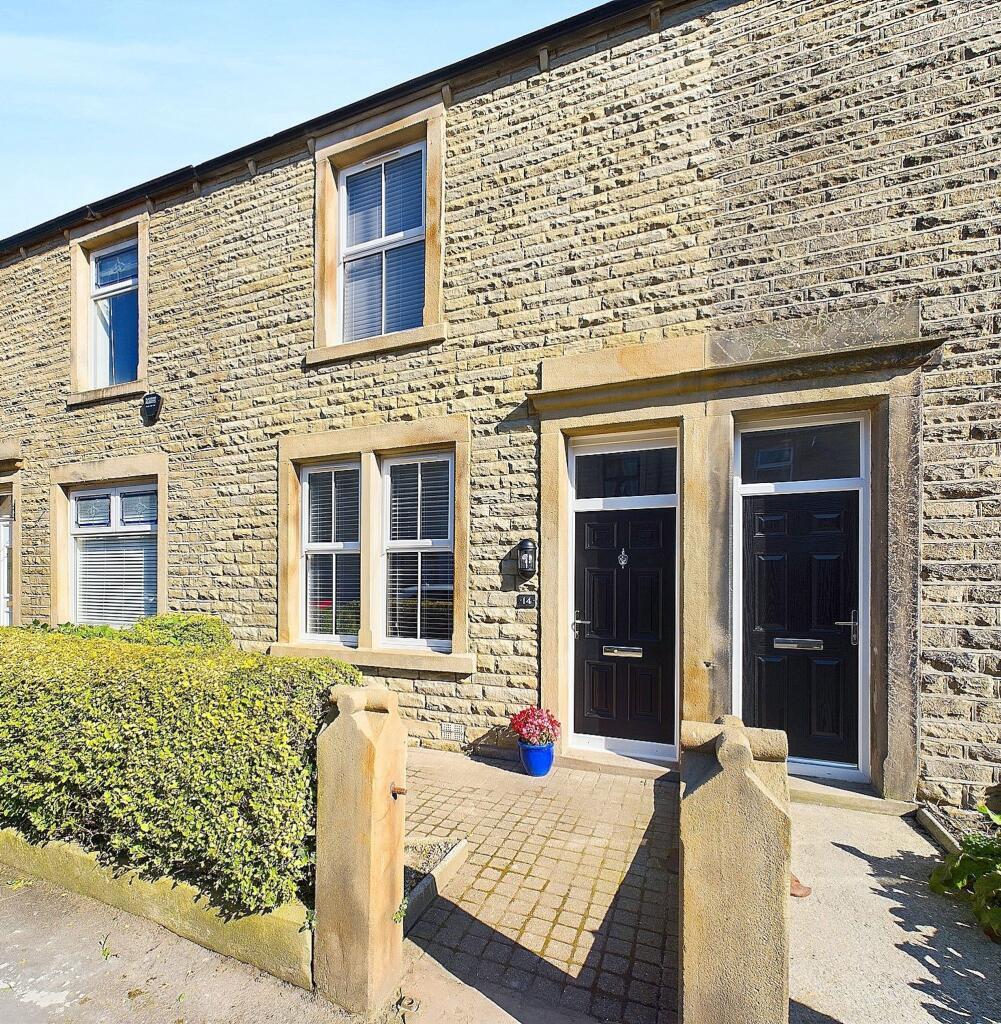 3 bed Mid Terraced House for rent in Whalley. From Stones Young Estate and Letting Agents - Blackburn 3 bed Mid Terraced House for rent in Whalley. From Stones Young Estate and Letting Agents - Blackburn