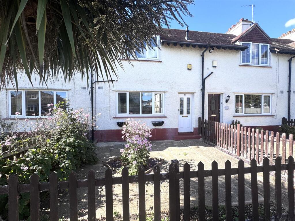2 bed Mid Terraced House for rent in Peel Common. From Eckersley White - Lee-On-The-Solent