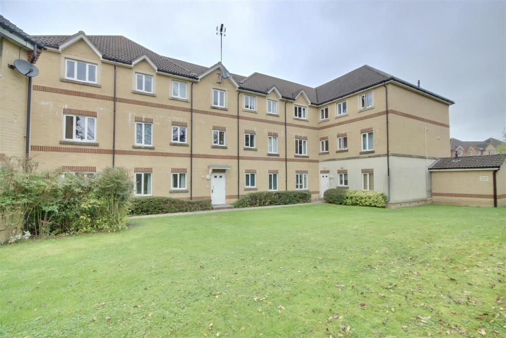 2 bed 1st Floor Flat for rent in Segensworth. From Eckersley White - Lee-On-The-Solent 2 bed 1st Floor Flat for rent in Segensworth. From Eckersley White - Lee-On-The-Solent