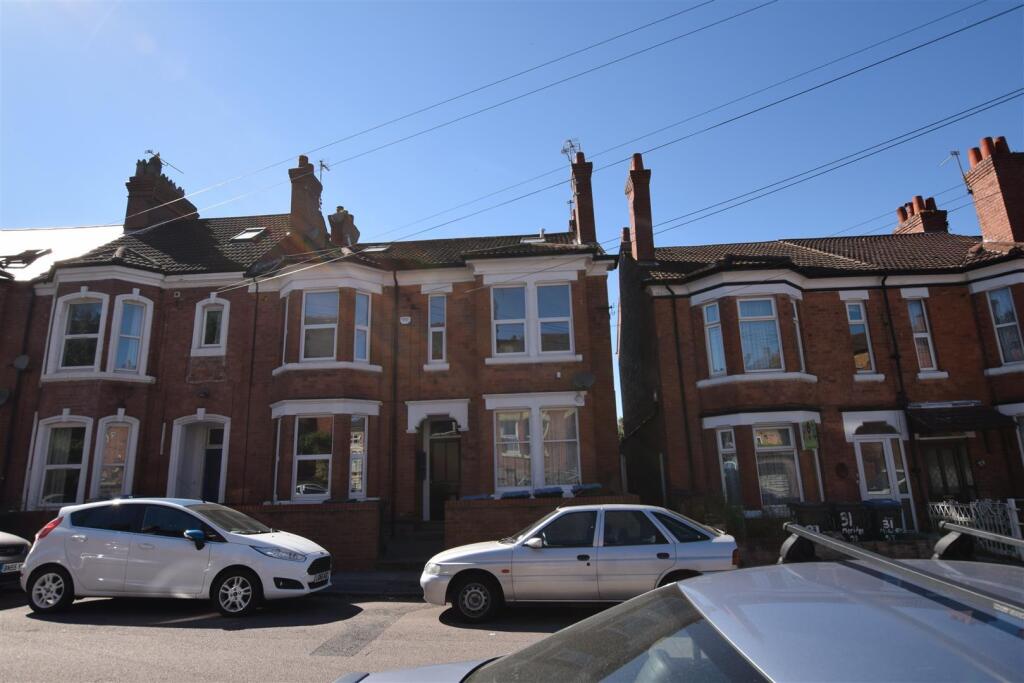 1 bed 1st Floor Flat for rent in Coventry. From Archer Bassett - Coventry