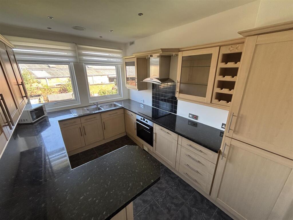 1 bed 1st Floor Flat for rent in Allesley Green. From Archer Bassett - Coventry