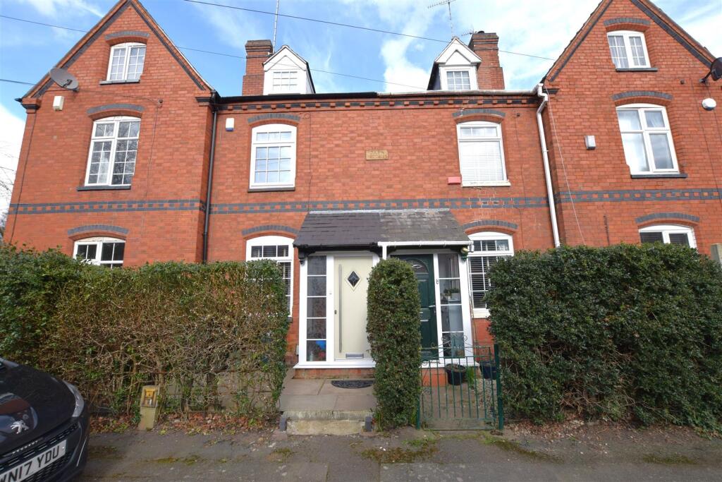 3 bed Mid Terraced House for rent in Coventry. From Archer Bassett - Coventry