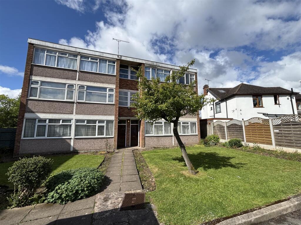 2 bed 1st Floor Flat for rent in Hawkesbury. From Archer Bassett - Coventry