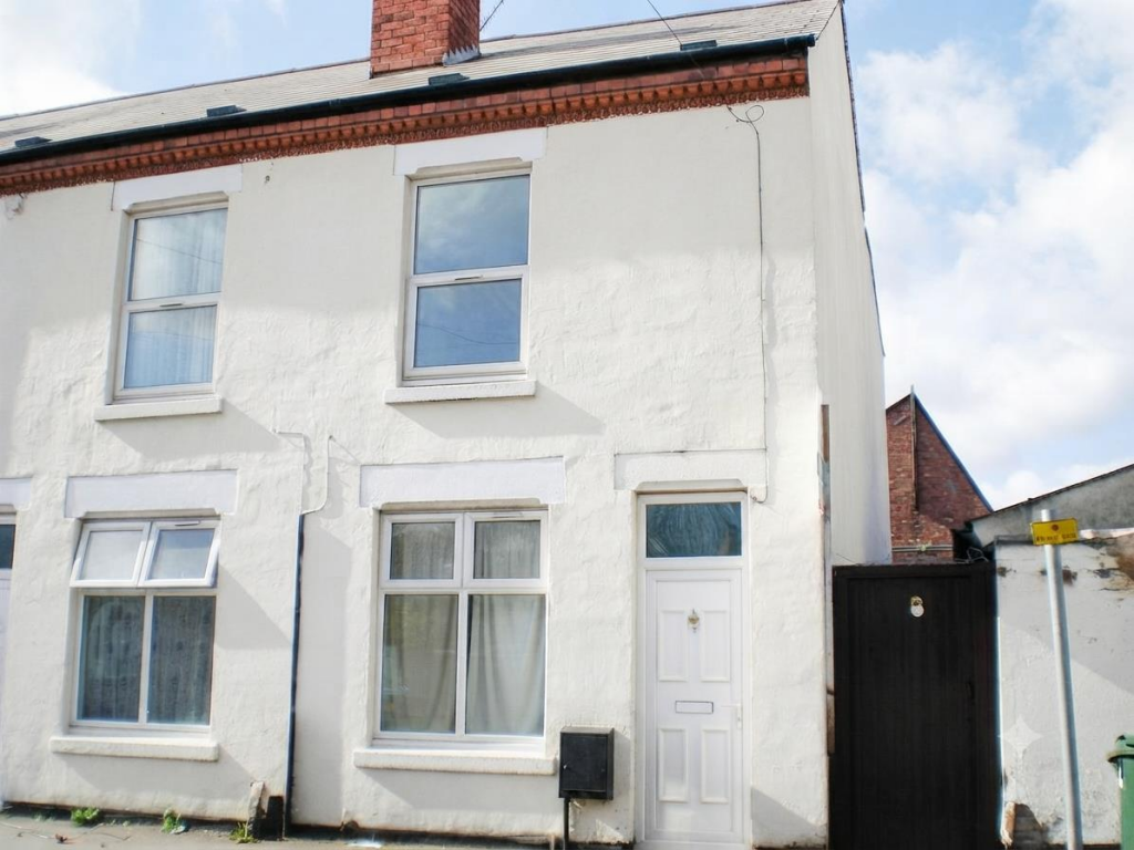 3 bed End of Terrace for rent in Hawkesbury. From Archer Bassett - Coventry 3 bed End of Terrace for rent in Hawkesbury. From Archer Bassett - Coventry
