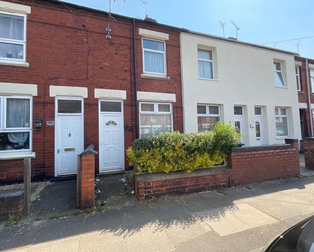 4 bed Mid Terraced House for rent in Coventry. From Archer Bassett - Coventry