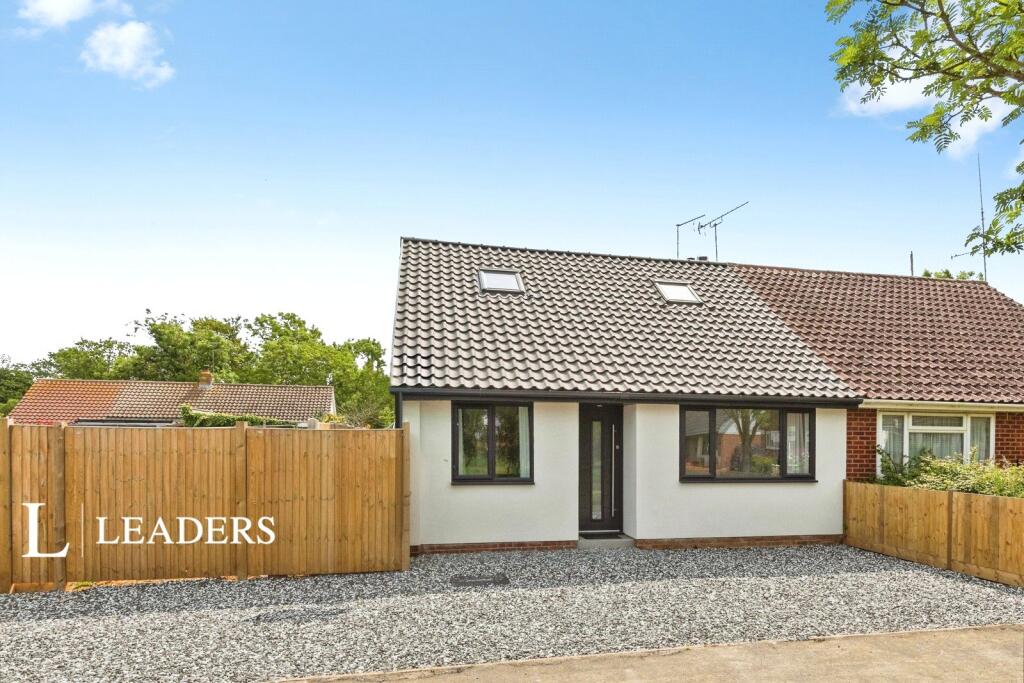 4 bed Semi Detached for rent in Littlehampton. From Leaders - Cichester 4 bed Semi Detached for rent in Littlehampton. From Leaders - Cichester