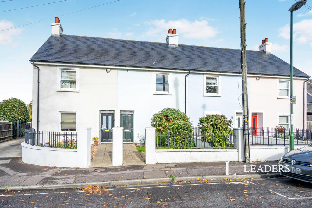 3 bed Mid Terraced House for rent in Chichester. From Leaders - Cichester