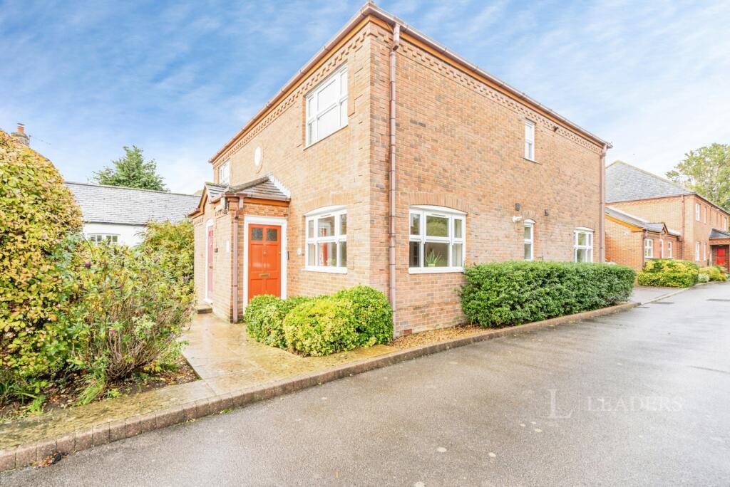 1 bed 1st Floor Flat for rent in Chichester. From Leaders - Cichester