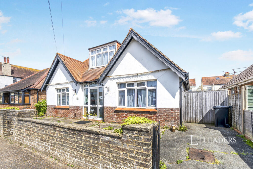 3 bed Detached for rent in Bognor Regis. From Leaders Sales - Bognor Regis