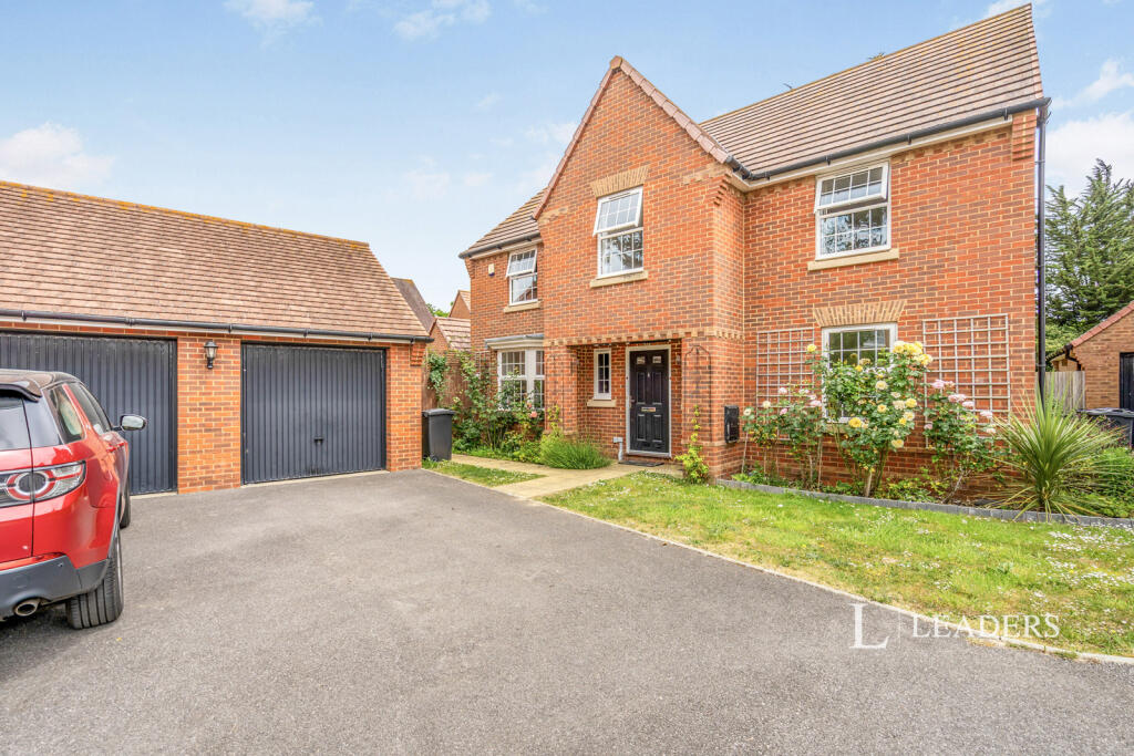 5 bed Detached for rent in Bognor Regis. From Leaders Sales - Bognor Regis 5 bed Detached for rent in Bognor Regis. From Leaders Sales - Bognor Regis