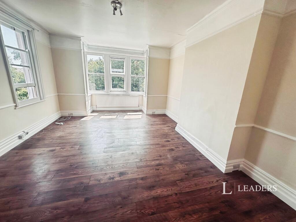1 bed Detached for rent in Bognor Regis. From Leaders Sales - Bognor Regis