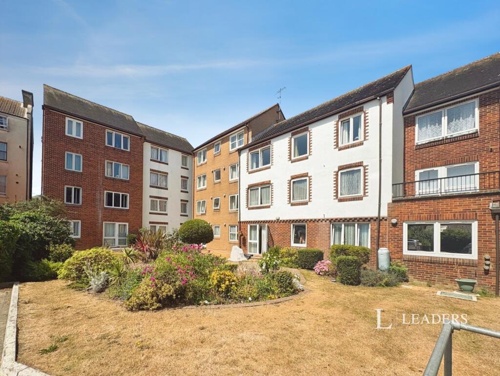 1 bed 1st Floor Flat for rent in Bognor Regis. From Leaders Sales - Bognor Regis