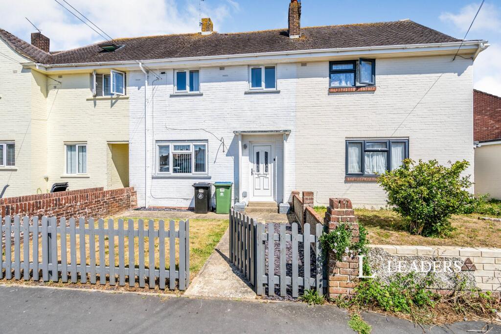4 bed Detached for rent in Shripney. From Leaders Sales - Bognor Regis 4 bed Detached for rent in Shripney. From Leaders Sales - Bognor Regis