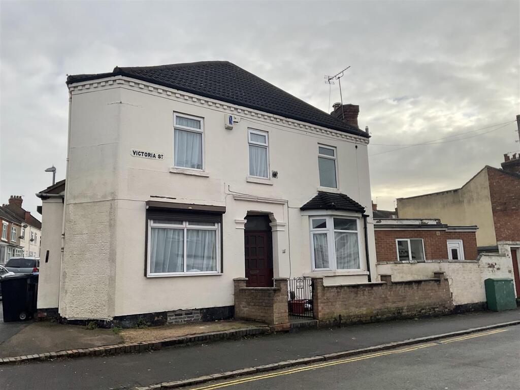 3 bed End of Terrace for rent in Rugby. From Archer Bassett - Rugby 3 bed End of Terrace for rent in Rugby. From Archer Bassett - Rugby