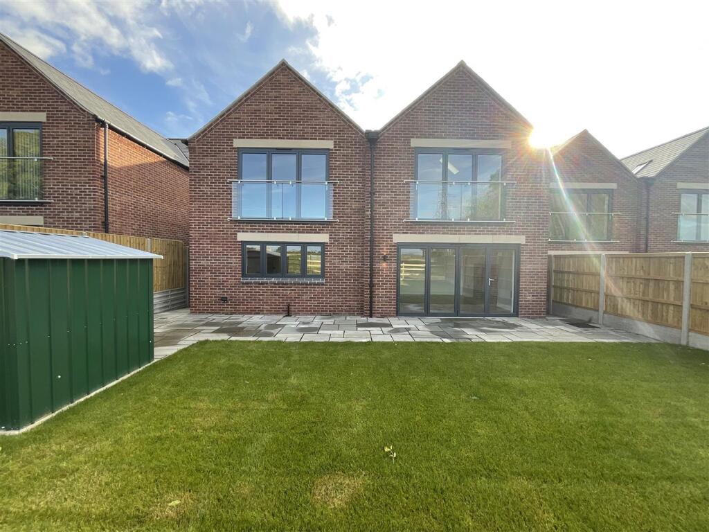 4 bed Detached for rent in Rugby. From Archer Bassett - Rugby