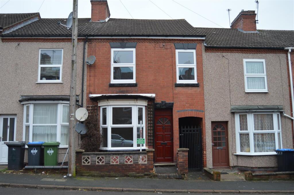 2 bed Mid Terraced House for rent in Rugby. From Archer Bassett - Rugby 2 bed Mid Terraced House for rent in Rugby. From Archer Bassett - Rugby