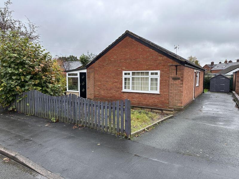 3 bed Detached bungalow for rent in Ellesmere. From Bowen - Oswestry