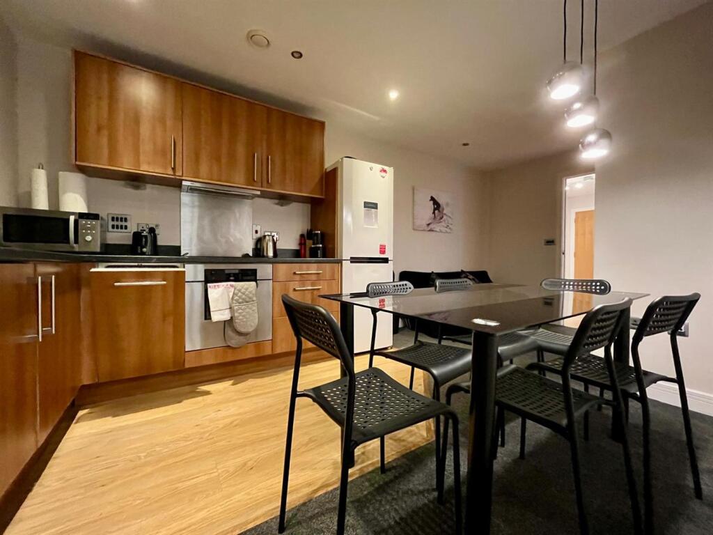 3 bed Apartment for rent in Birmingham. From Places - Birmingham