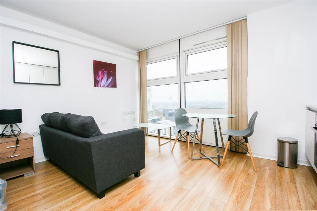 4 bed Apartment for rent in Birmingham. From Places - Birmingham 4 bed Apartment for rent in Birmingham. From Places - Birmingham