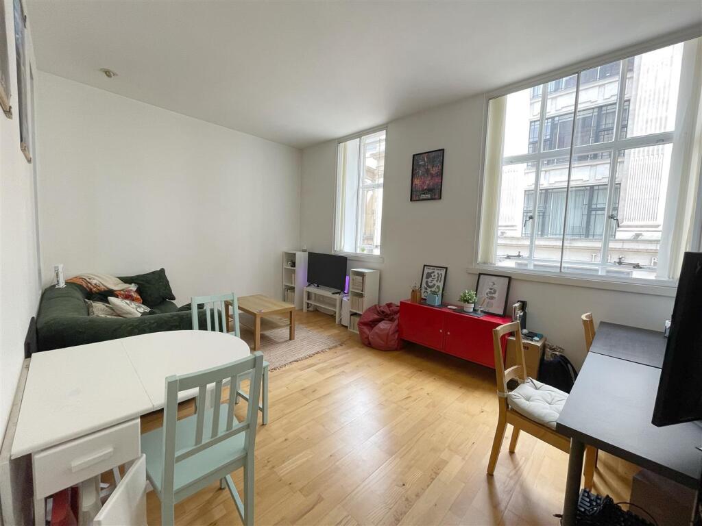 1 bed 1st Floor Flat for rent in Birmingham. From Places - Birmingham 1 bed 1st Floor Flat for rent in Birmingham. From Places - Birmingham