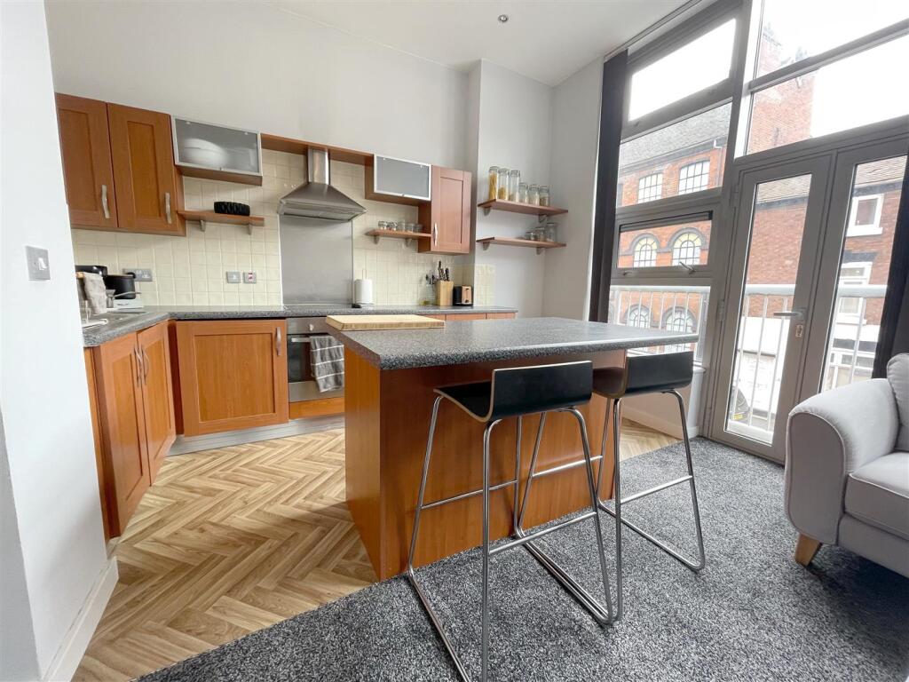 4 bed Apartment for rent in Birmingham. From Places - Birmingham 4 bed Apartment for rent in Birmingham. From Places - Birmingham