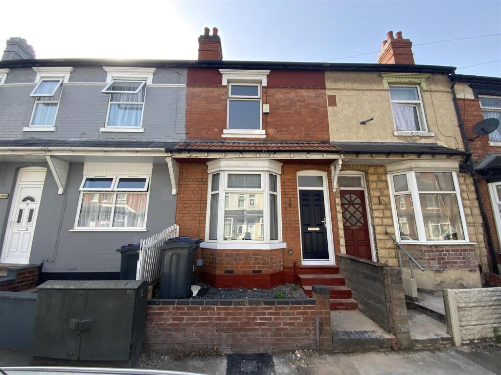 3 bed Mid Terraced House for rent in Birmingham. From Archer Bassett - Acocks Green 3 bed Mid Terraced House for rent in Birmingham. From Archer Bassett - Acocks Green