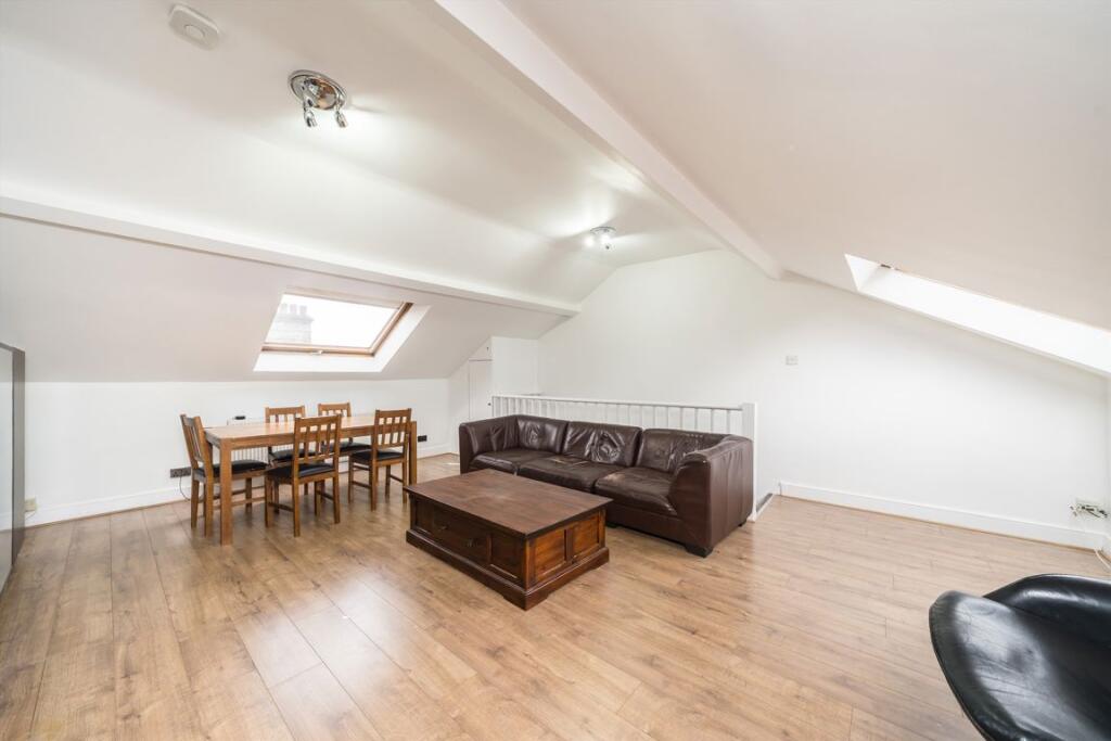 2 bed 1st Floor Flat for rent in Clapham. From Marsh & Parsons - Clapham