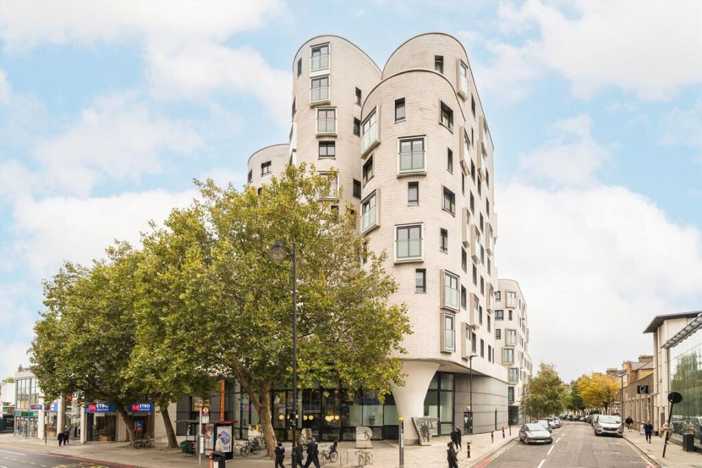 2 bed 1st Floor Flat for rent in Clapham. From Marsh & Parsons - Clapham