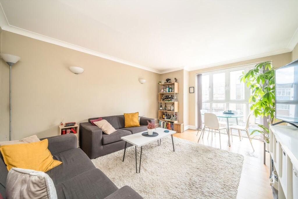 2 bed 1st Floor Flat for rent in Clapham. From Marsh & Parsons - Clapham