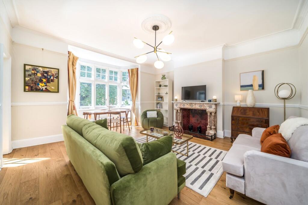 4 bed 1st Floor Flat for rent in Clapham. From Marsh & Parsons - Clapham 4 bed 1st Floor Flat for rent in Clapham. From Marsh & Parsons - Clapham