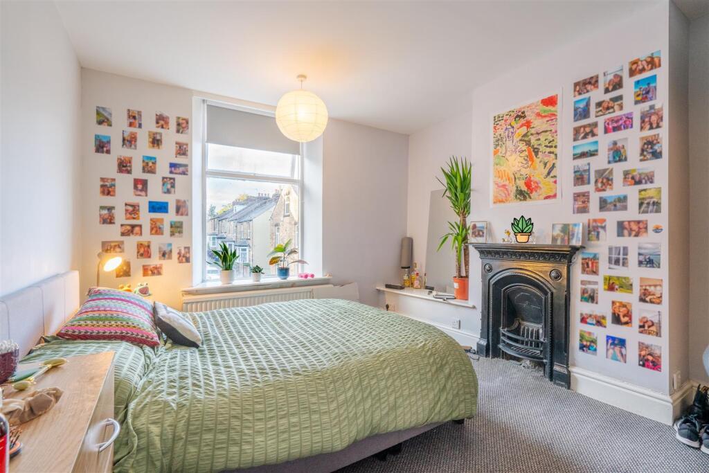 6 bed Detached for rent in Sheffield. From Broomhill Property Shop - Sheffield 6 bed Detached for rent in Sheffield. From Broomhill Property Shop - Sheffield