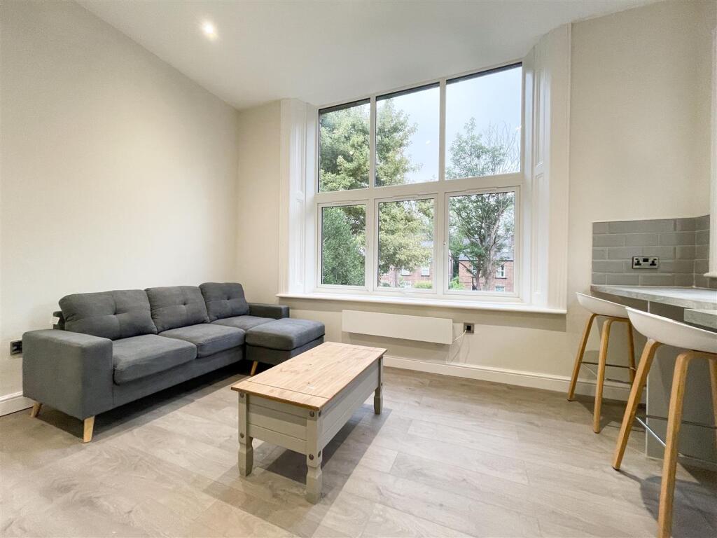 1 bed 1st Floor Flat for rent in Sheffield. From Broomhill Property Shop - Sheffield