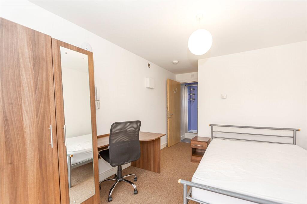 1 bed Apartment for rent in Bristol. From CJ Hole - Bishopston